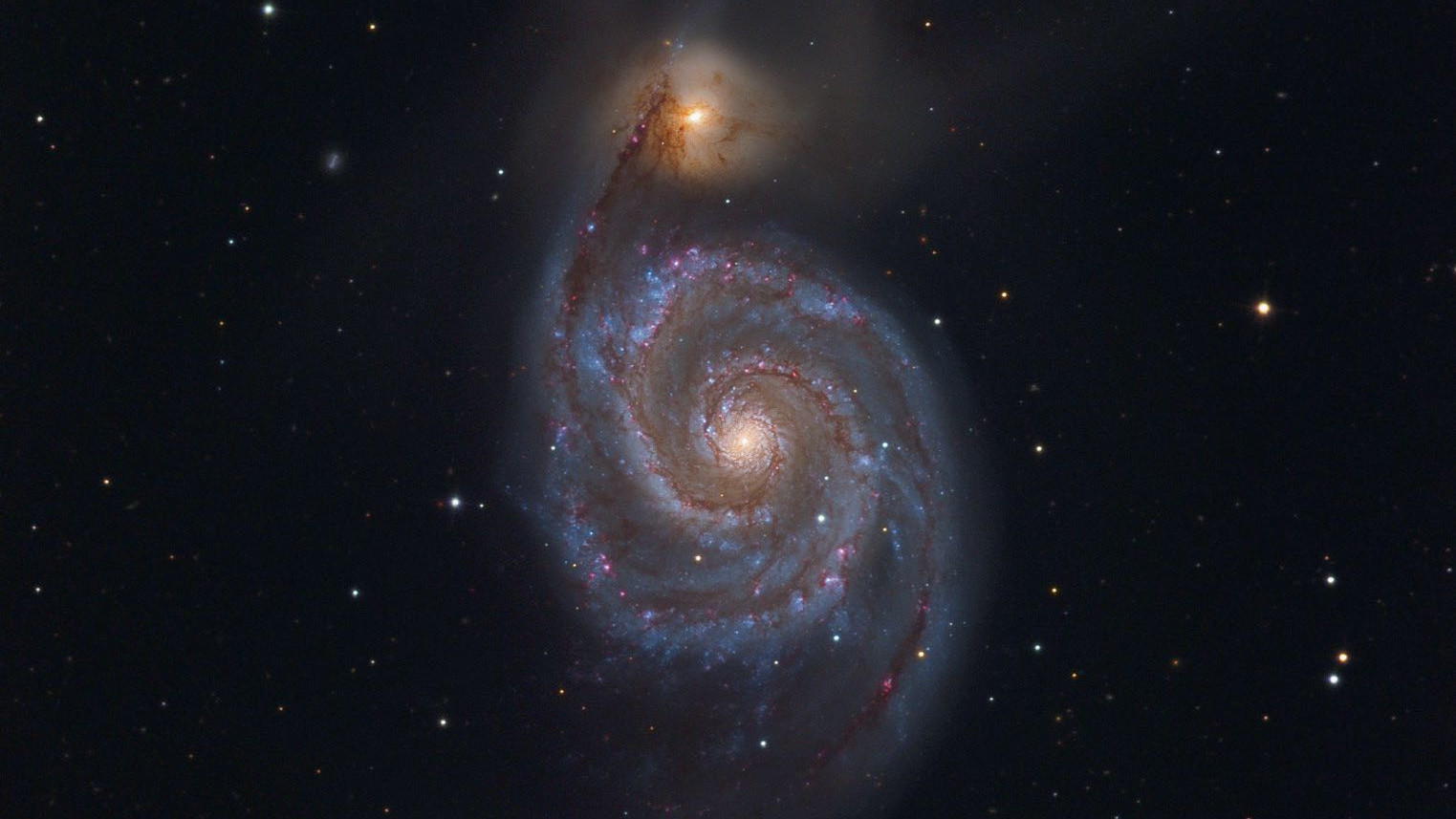 La galaxie M 51, dans la constellation du Chien de Chasse, est l’une des galaxies les plus impressionnantes dans le ciel de printemps. Johannes Schedler / CCD Guide