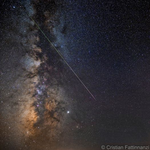 Photographie d’un météore, par Cristian Fattinnanzi