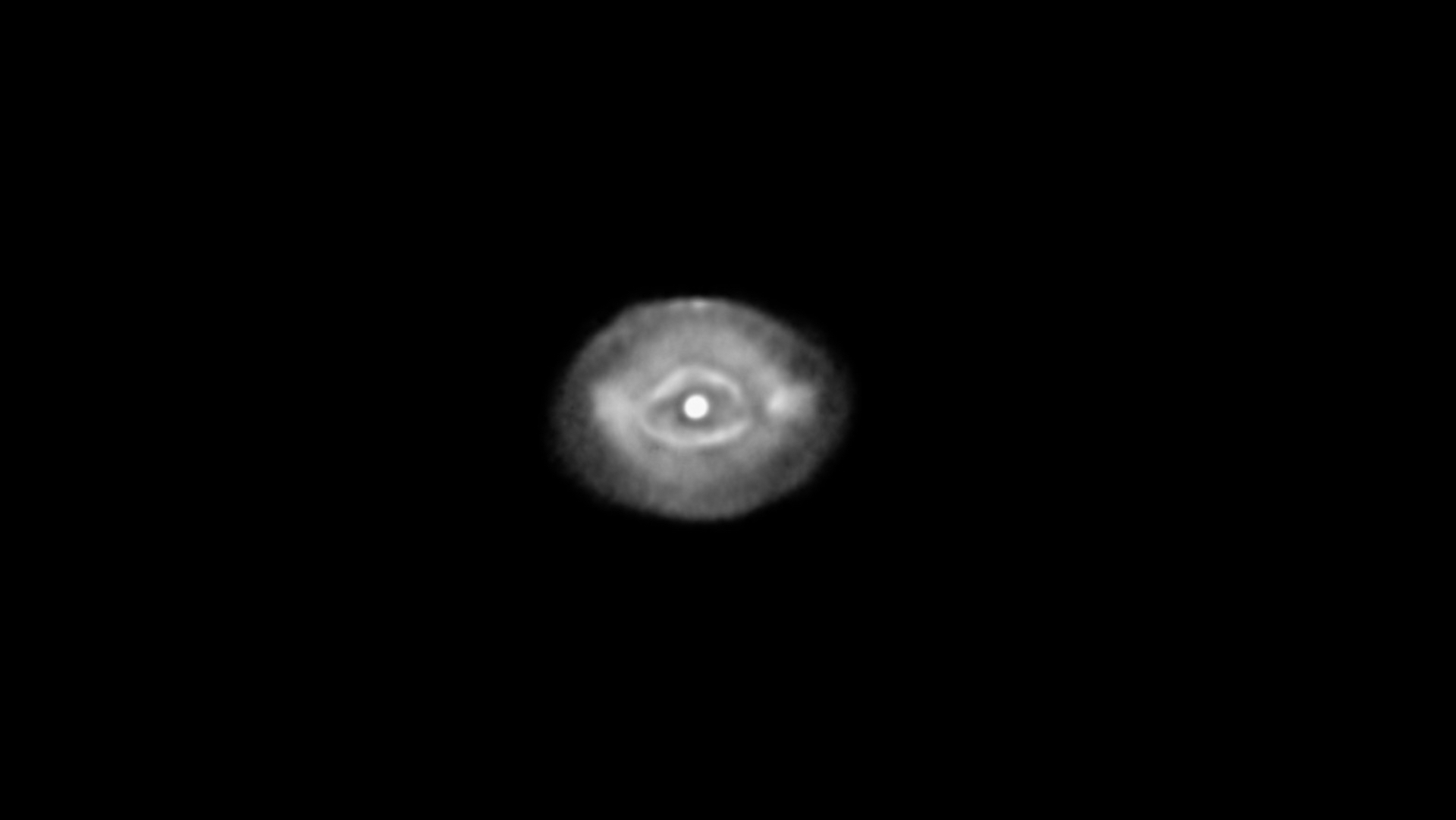 NGC 6826 : Blinking Planetary, photo : Bernd Gährken