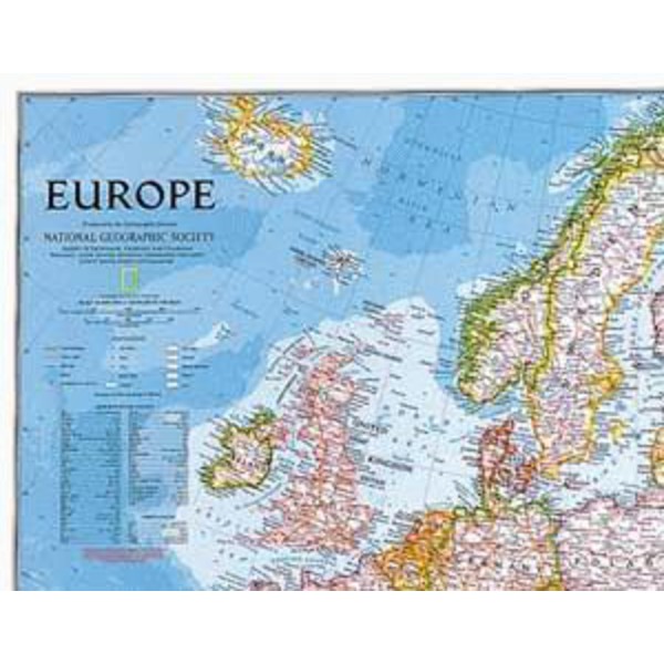 Carte des continents National Geographic L'Europe stratifie politiquement grandement